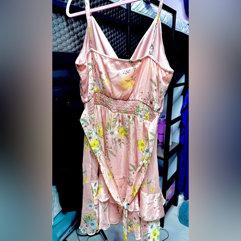 Guess floral Pink Dress - Picture 4 of 4
